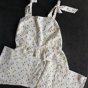 ZARA ! 100% Cotton Jumpsuit with flowers ( Medium )